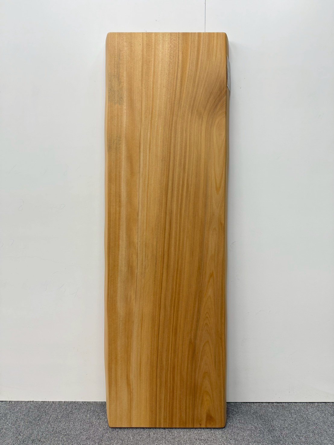 索羅門檜木一枚板