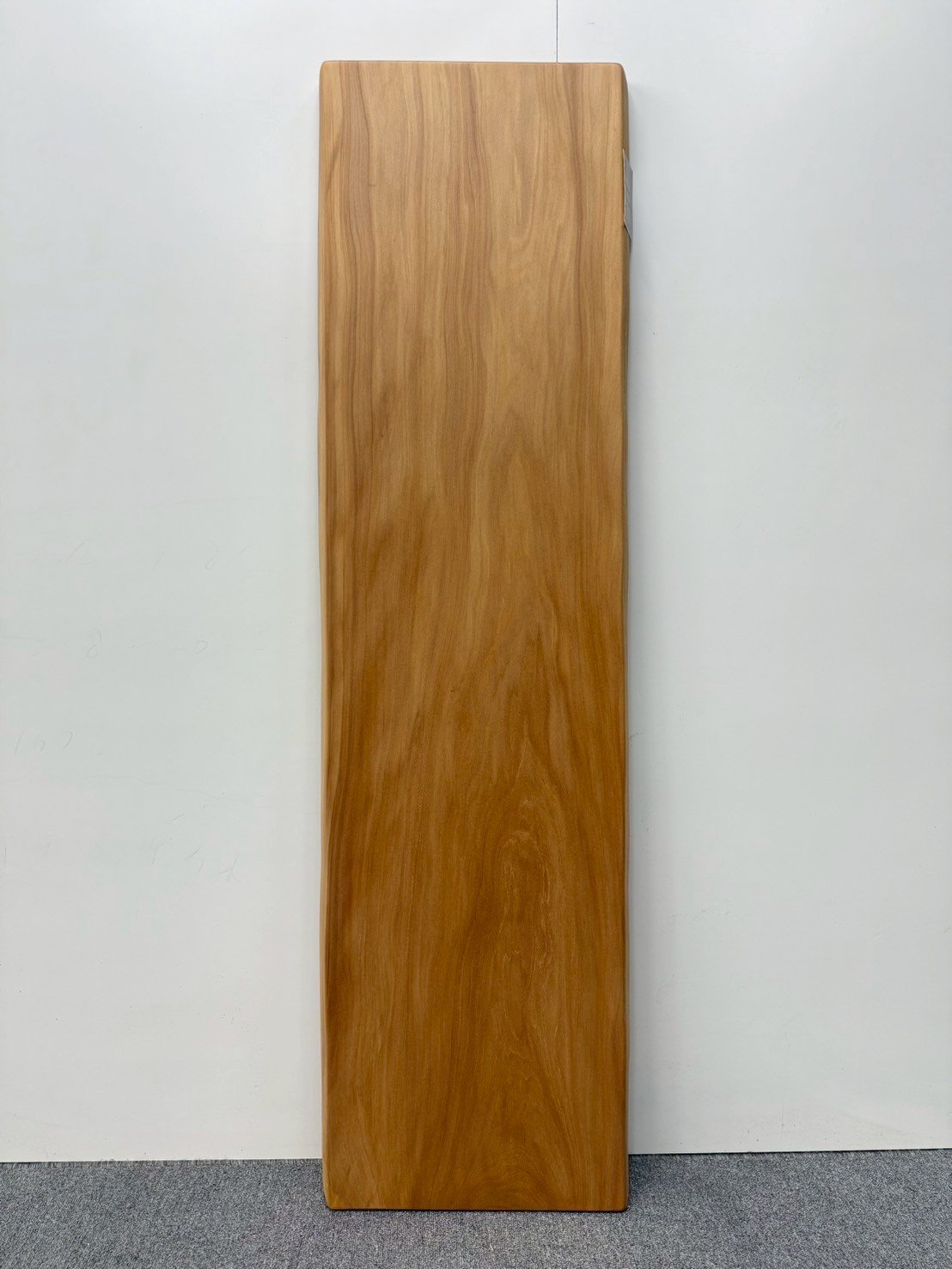 索羅門檜木一枚板