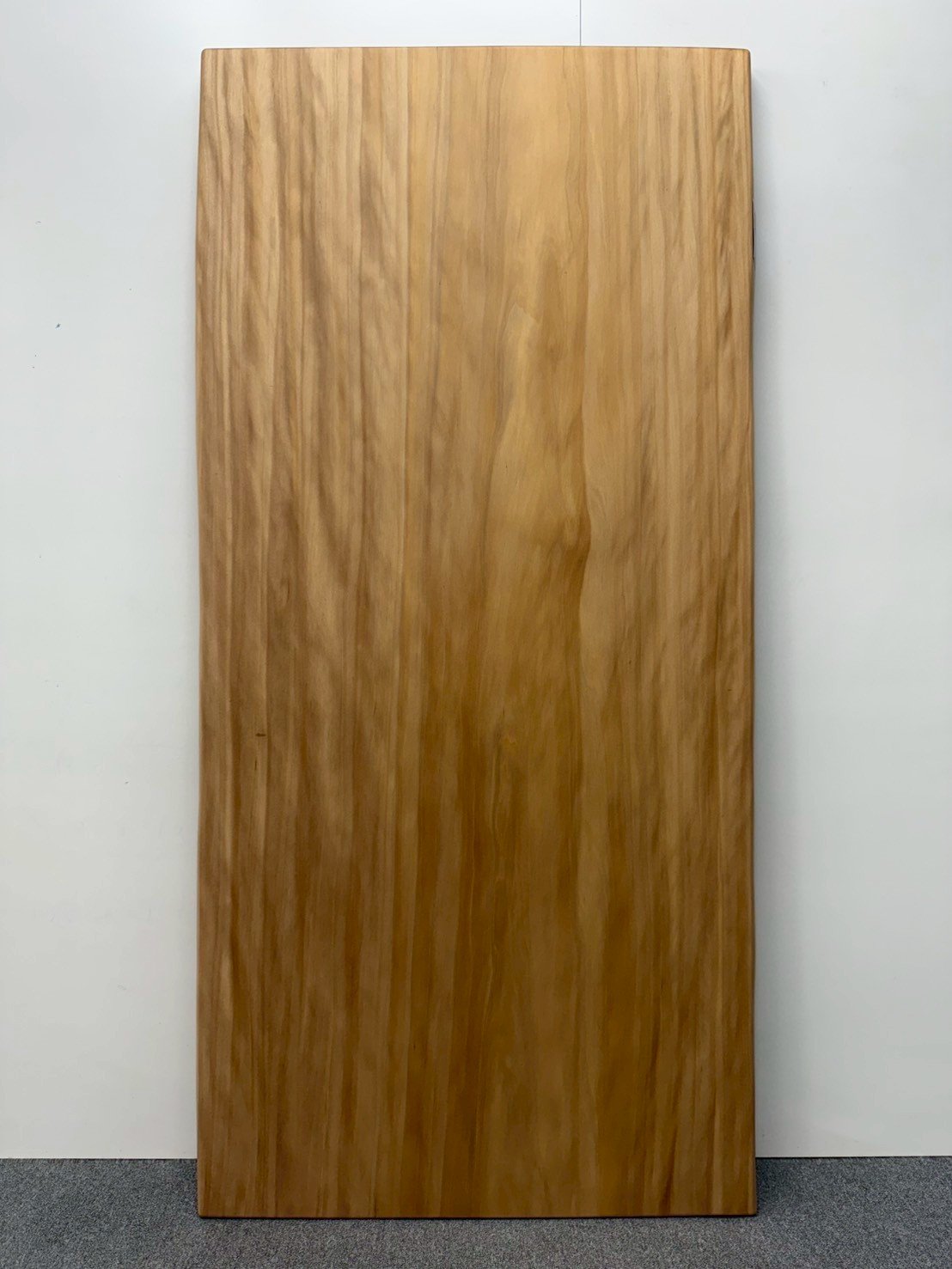 索羅門檜木一枚板